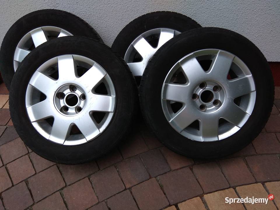 Felgi Alufelgi VW Polo z oponami hankook 185 60 Łuków