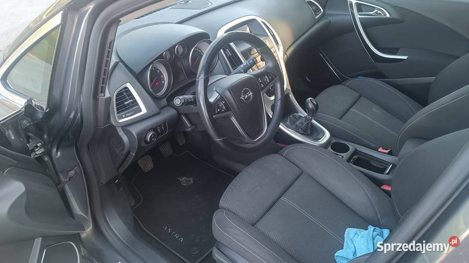 Opel Astra 14 140 Sprowadzony zarejestrowany 140KM Astra Kamień Pomorski