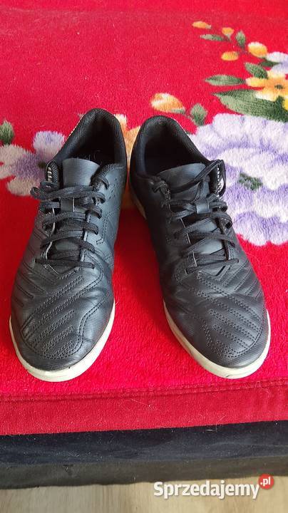 Sprzedam halówki kipsta sportowe buty inna Półwiosek Lubstowski