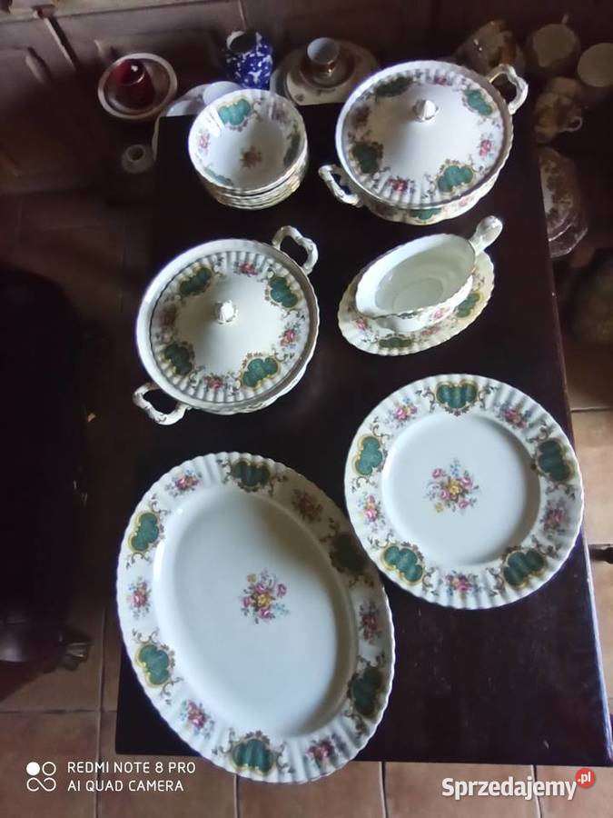 Talerze do drugiego dania Berkeley Royal Albert