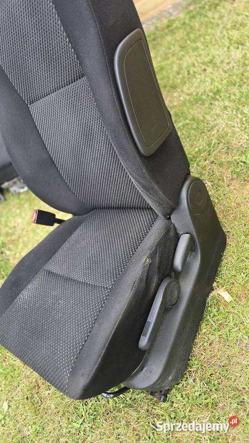 Fotele Fotel Kanapa Zestaw Suzuki Grand Vitara 2 Fotele i kanapy Świdnica