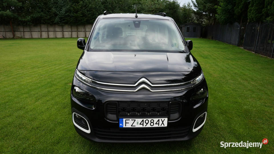 Citroen Berlingo super stan Gwarancja III 2018 czarny Zielona Góra