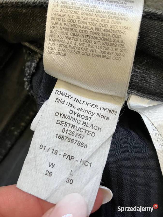 Grafitowe jeansy rurki Tommy Hilfiger spodnie czarny Nisko