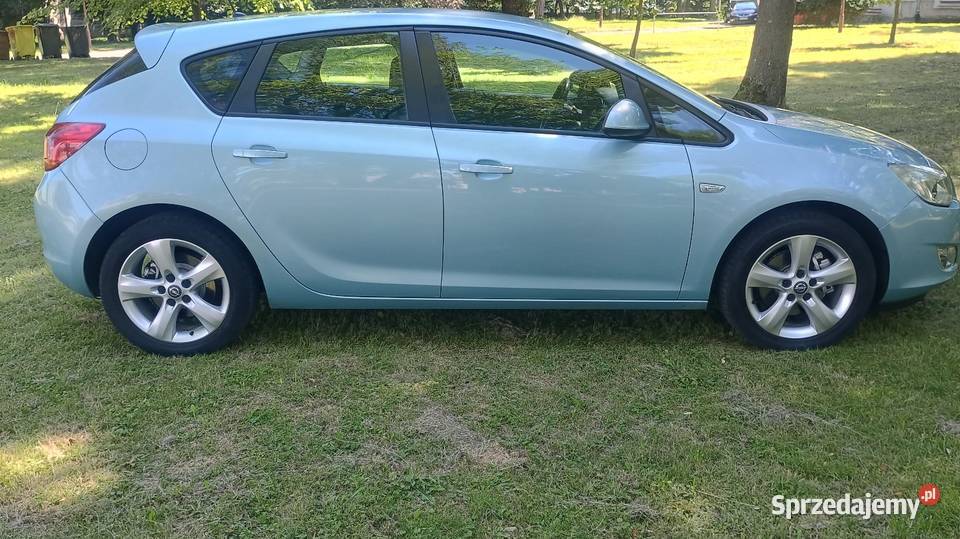Opel Astra J 17 CDTI KLIMA Rzeszów