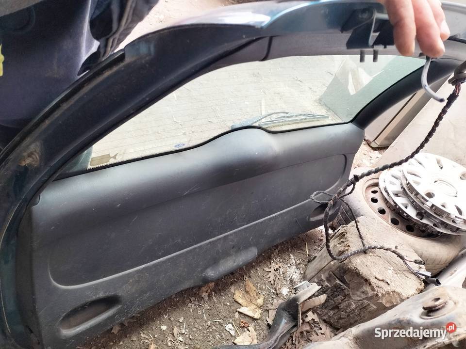 FORD MONDEO MK1 KOMBI KLAPA BAGAŻNIKA Kamień-Kolonia