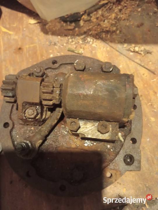Pokrywa pompy hydrauliczna podnośnika c 360 warmińsko-mazurskie