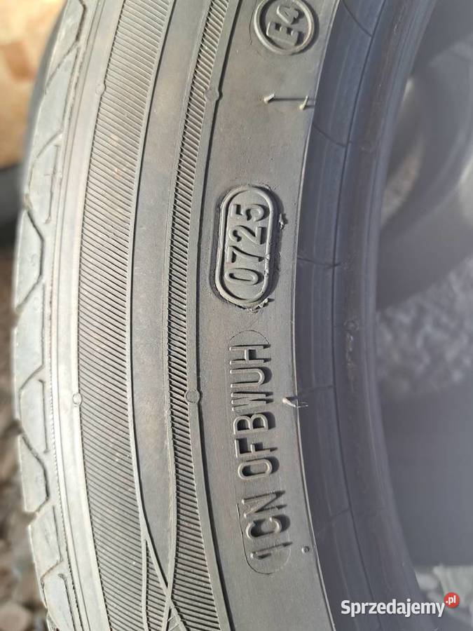 Opony letnie 2454518 Prawie nowe 45
