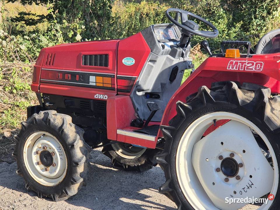 Traktorek traktor MITSUBISHI MT20D 20 44 Napęd 4x4 Małuszyn