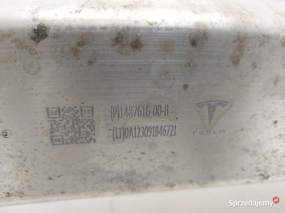 TESLA MODEL Y 2023r Belka wzmocnienie zderzaka osobowe