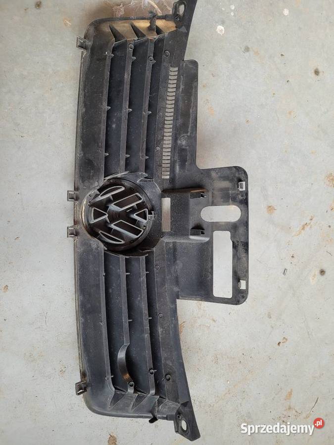 Grill vw polo 6q0853651 sprzedam