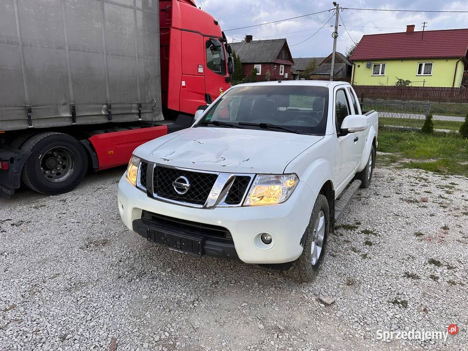 Nissan Navara 2.5 190 km