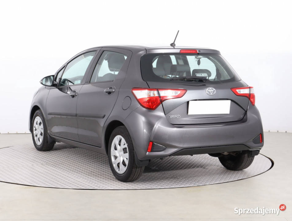 Toyota Yaris 15 Dual VVTi kamera cofania Piaseczno