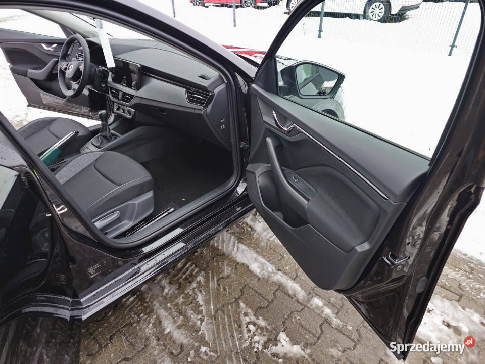 Skoda Scala SCALA Essence 10 TSI 115 Dostępny 4/5 śląskie Dąbrowa Górnicza