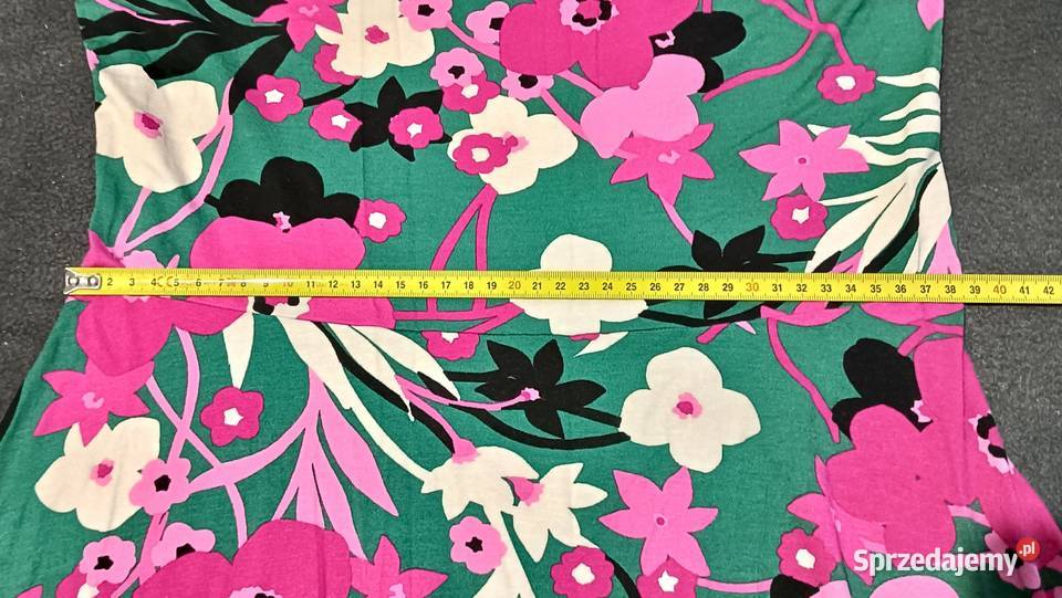 Rozkloszowana w kwiaty różowy dolnośląskie Wrocław