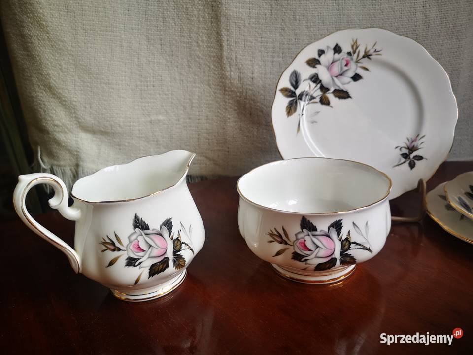 Filiżanka z talerzykiem deserowym Queens Gdańsk sprzedam