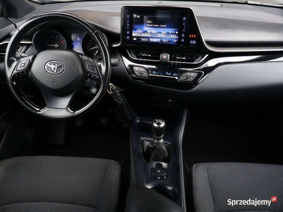 Toyota CHR 12 Turbo C-HR Bielany Wrocławskie sprzedam