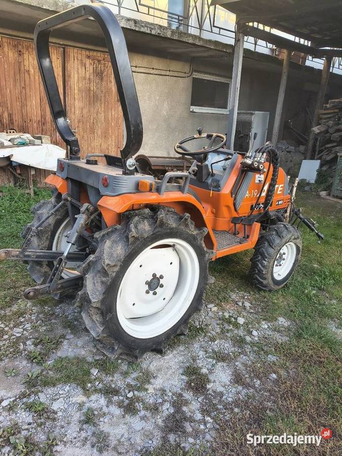Traktorek 4x4 Kubota Aste A19 Hinomoto CX19 pług Kubota Blizne sprzedam