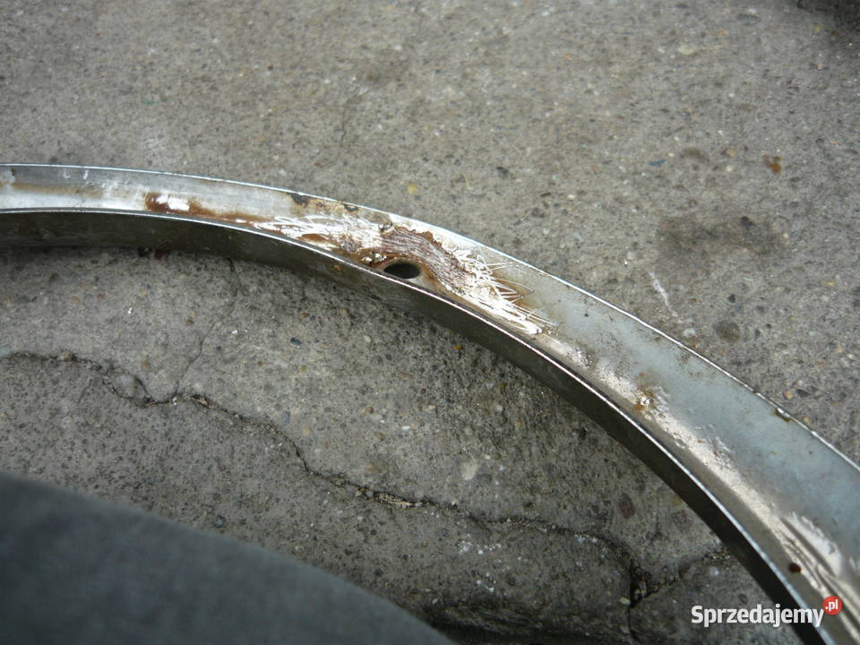 Volkswagen garbus ramki reflektorajedna śruba Nowy Sącz