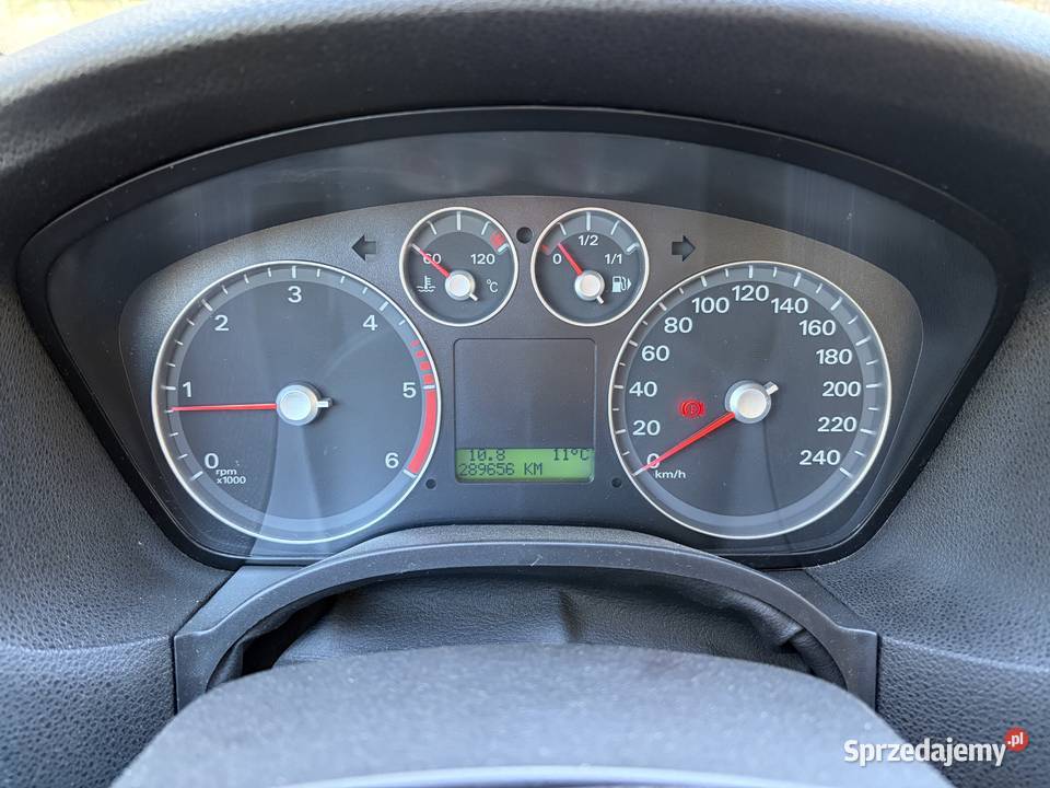 Ford Focus 16 Diesel 2005r Sedan nieuszkodzony Białystok