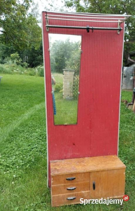 Wieszak na ubrania stary PRL z duszą do p Markowola sprzedam