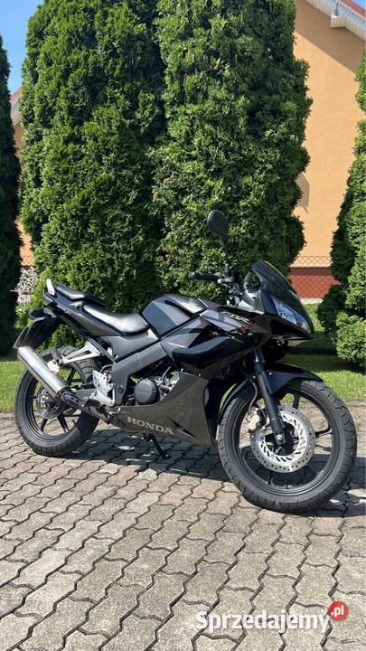 Honda CBR 125R niski przebieg 18