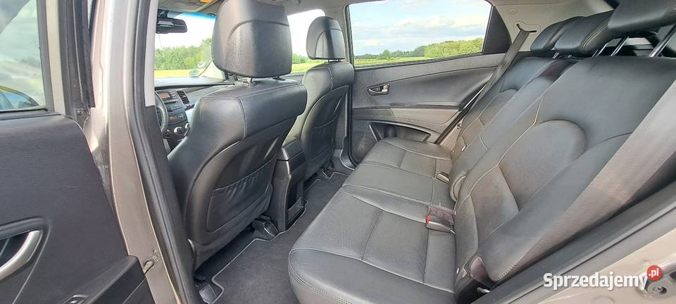 SSANGYONG KORANDO 20 BENZYNA 2013r SAPHIRE 135 beżowy mazowieckie Niemianowice