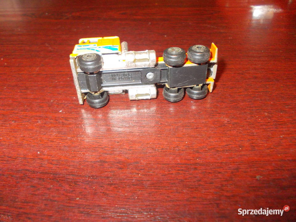 Ciężarówka amerykanska 1405 Stalowa Wola