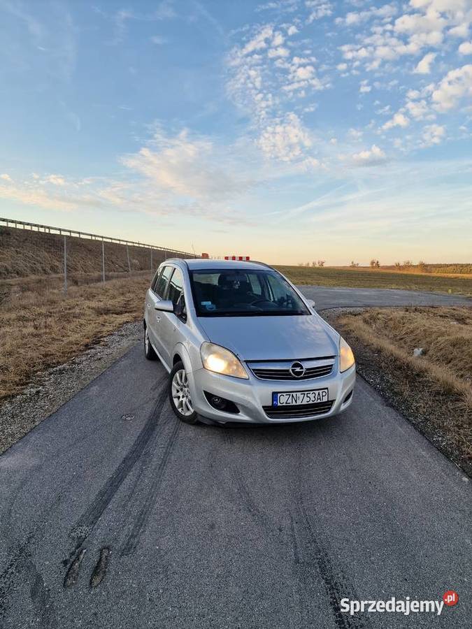 Opel Zafira 18 Benzyna 2009 7osobowy Świeże