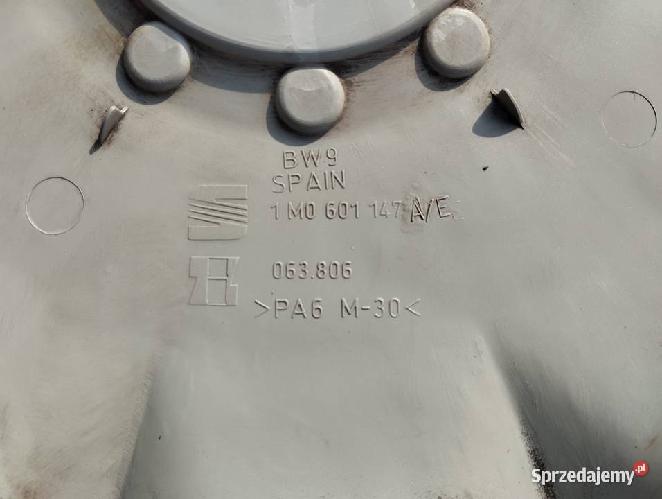 Kołpak Seat 15 1M0601147AE sztukę śląskie Kamieniec sprzedam