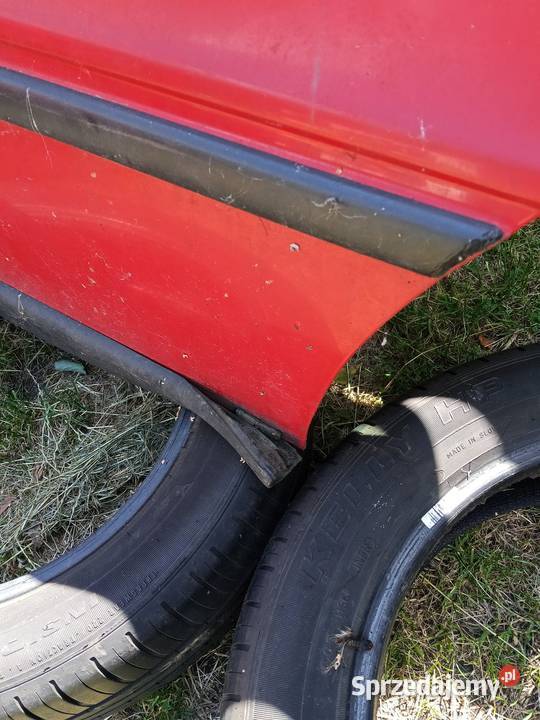 Audi 80 Avant 1995r drzwi lewe tylne kompletne osobowe Drzwi Ryczów