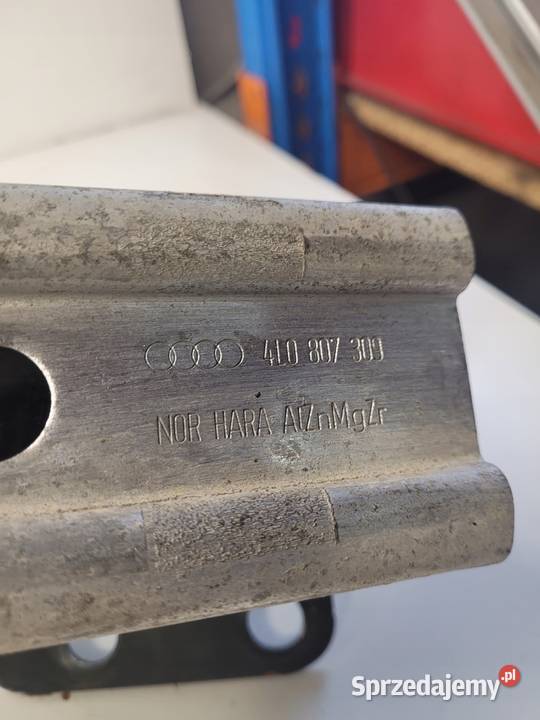 BELKA POD ZDERZAK TYŁ AUDI Q7 4L 4L0807309 Przystajń