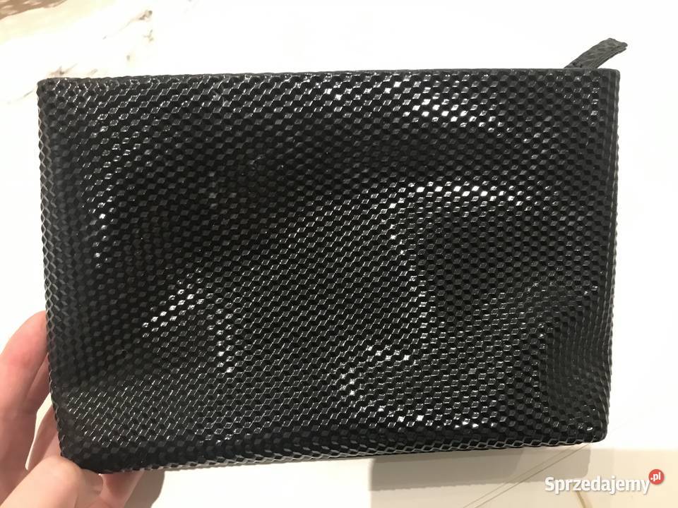 Kosmetyczka damska czarna lakierowana wielkopolskie Piła sprzedam