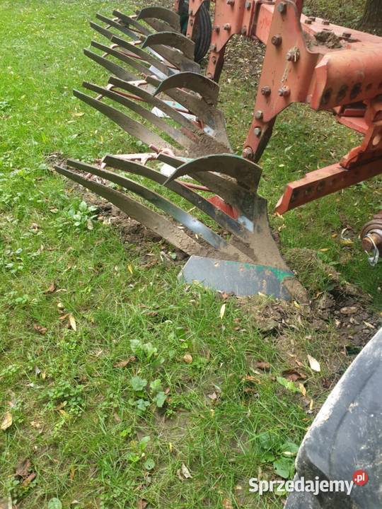 Pług obrotowy kverneland lm 100 stała szerokość Pacanów