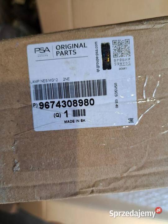 lampa przeciwmgielna tylna tył Opel Corsa F C41