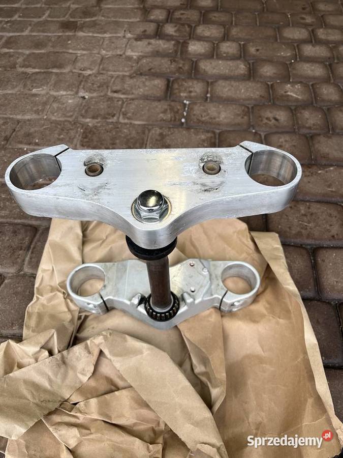 SUZUKI VZR1800 M109 BOULEVARD DEKIEL ALTERNATORA sprzedam