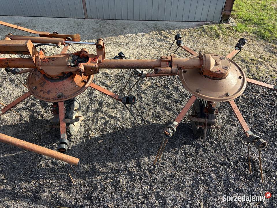 Przewracarka Przetrząsarka KUHN GF 5001 nieuszkodzony