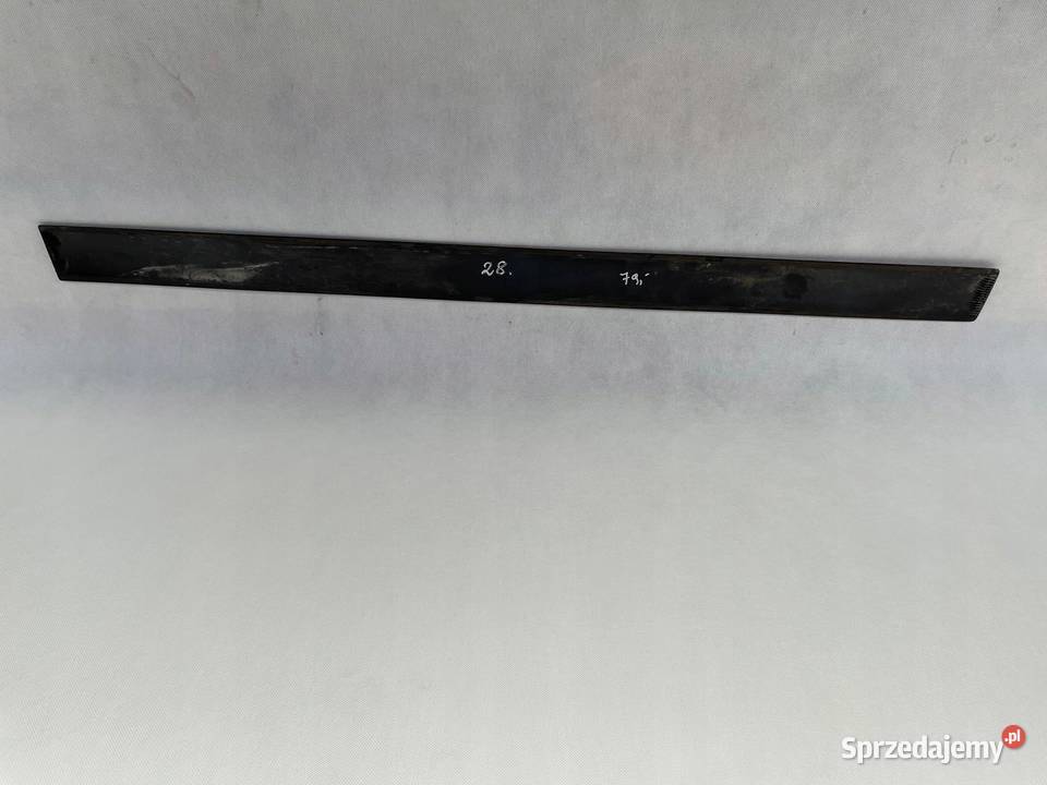 VW T5 LISTWA DRZWI PRAWY TYŁ 7H5853074
