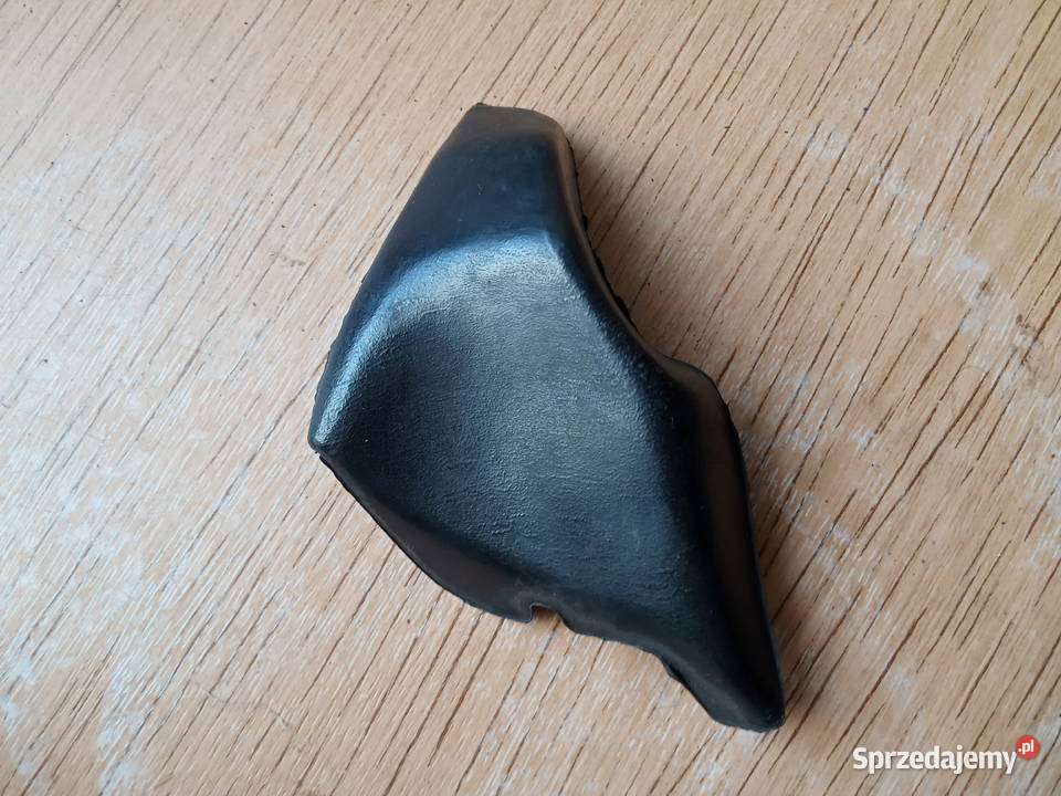 Audi 80 B4 Uszczelka drzwi prawy tył 8A0839158 osobowe Dębica