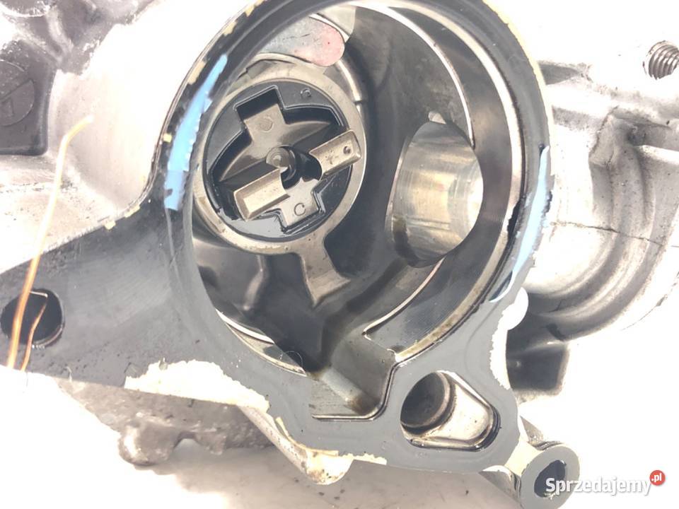 POMPA VACUM AUDI A4 B8 06J145100G 20 224 0715 sprzedam