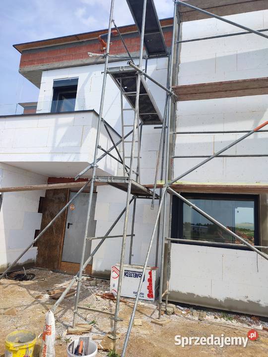 Tynki maszynowe gipsowe hybrydowe