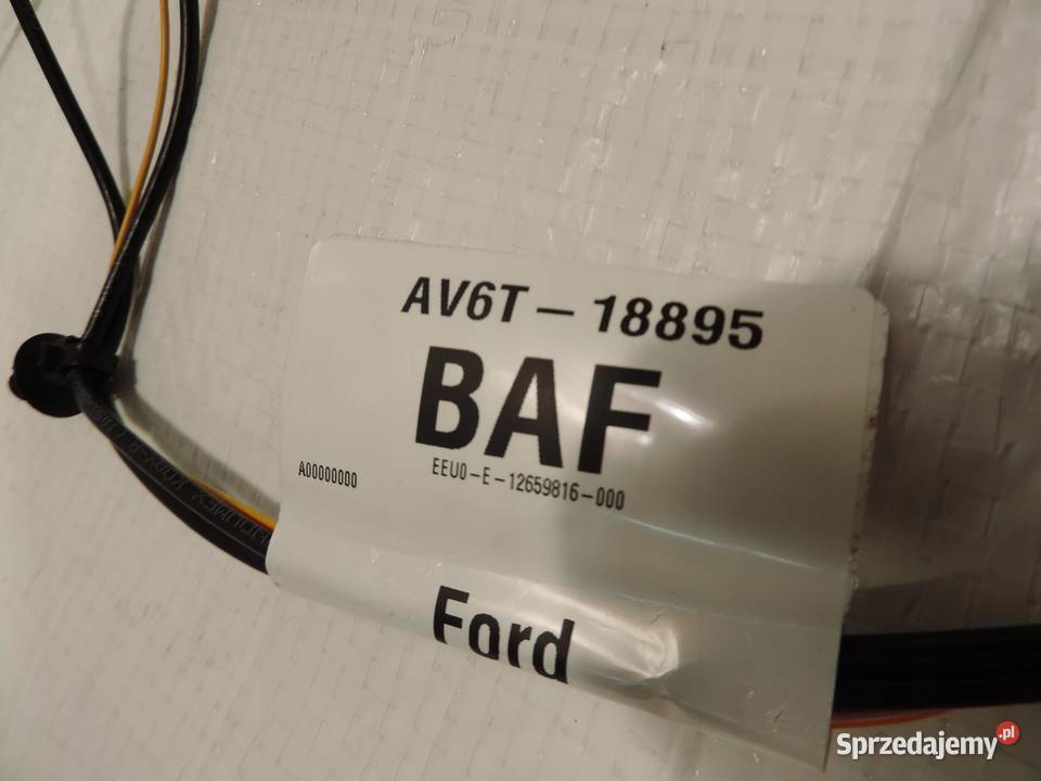 FORD C MK2 ANTENA DACHOWA AM5T18828DF osobowe