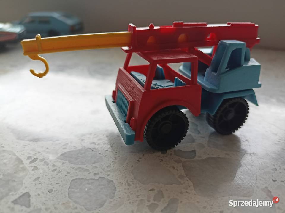 Zabawka PRL kioskowiec