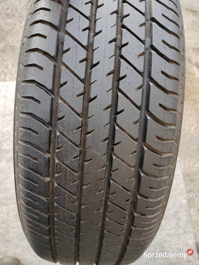Dunlop SP Sport d8z 22570r16 97w 1 sztuka
