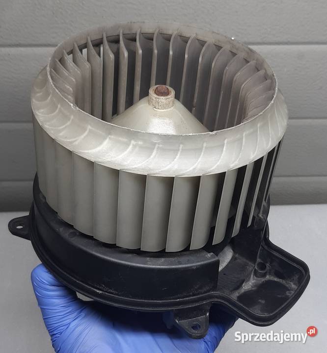 DMUCHAWA WENTYLATOR AUDI A6 A7 A8 4H1820021B Mielęcin