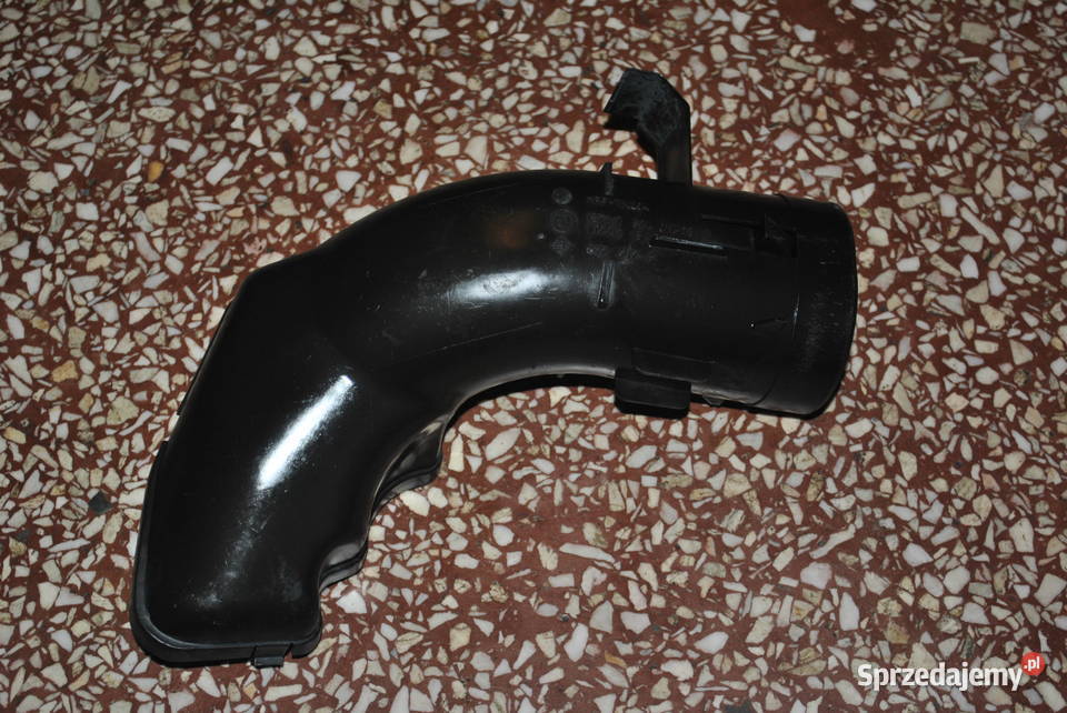 Kanał powietrza filtra BMW E60 E61 Poręba sprzedam