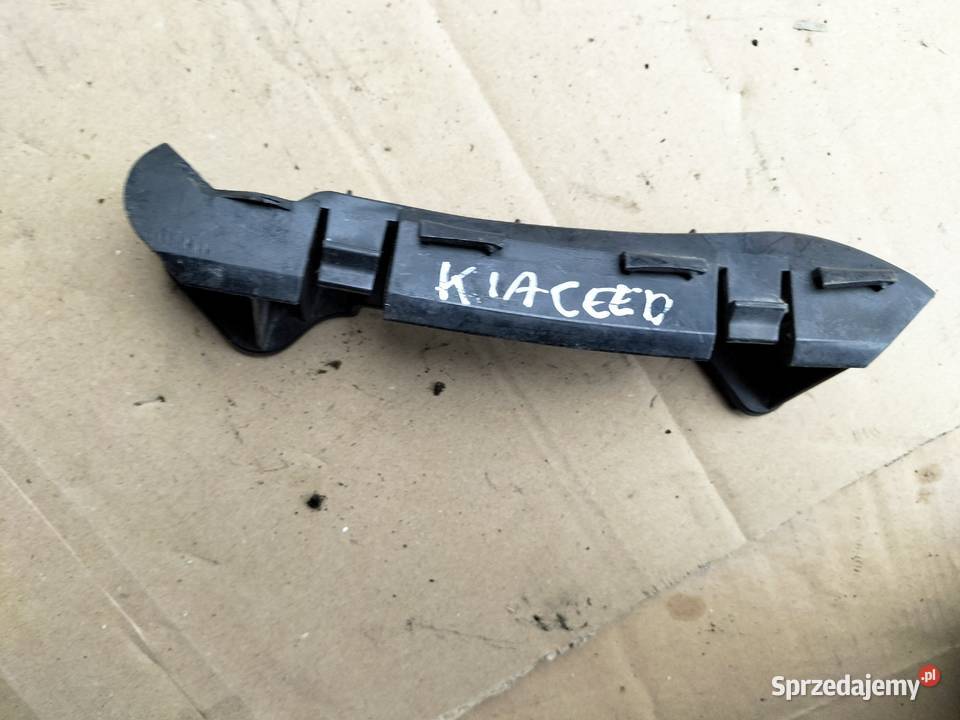KIA CEED 3 865171H000 ŚLIZG UCHWYT ZDERZAKA