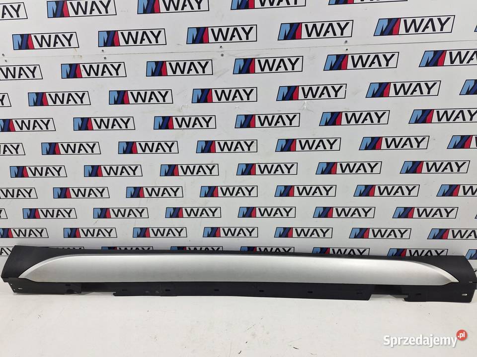 BMW X1 E84 OSŁONA NAKŁADKA LISTWA PROGOWA PRAWA