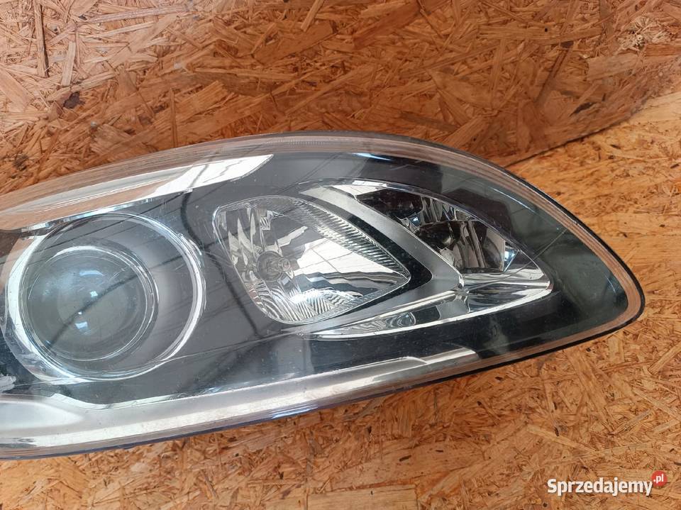LAMPA PRAWY PRZÓD EU XENON VOLVO S60 V60 LIFT Nowy Tomyśl