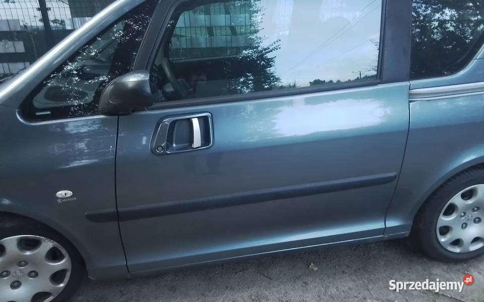 Drzwi prawe lewe Peugeot 1007 EZW Tuszyn