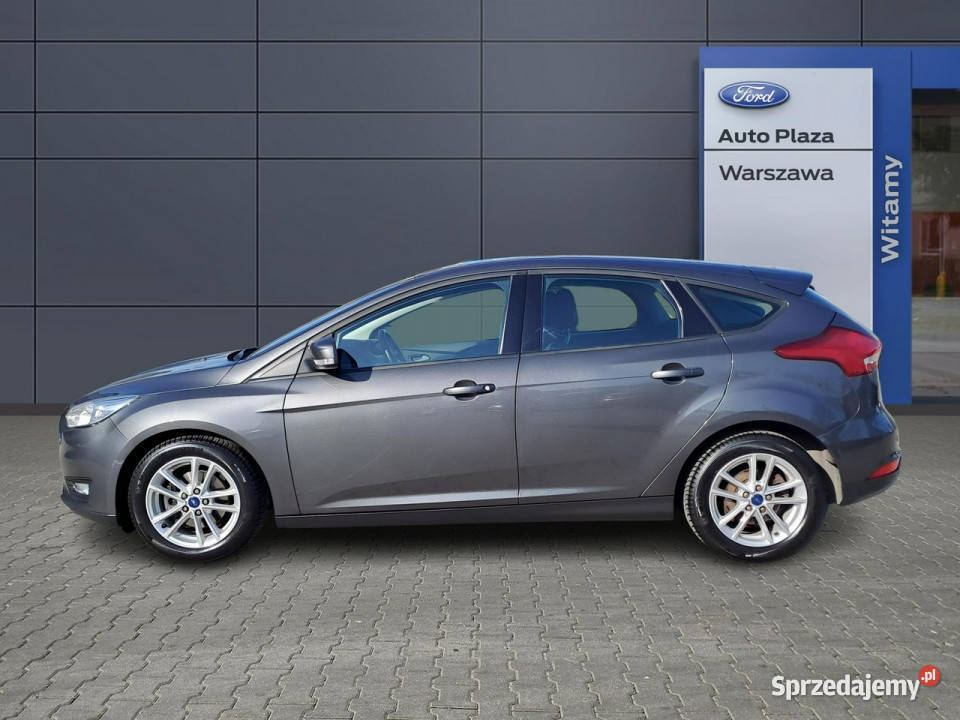 Ford Focus 10EcoBoost 125 rej 2017 Trend Gold Warszawa